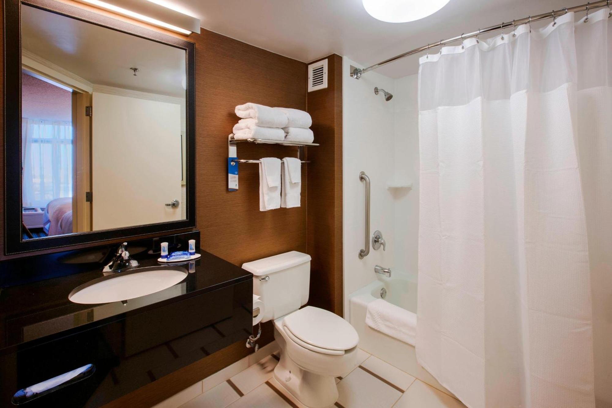 Fairfield Inn By Marriott East Rutherford Meadowlands Eksteriør billede