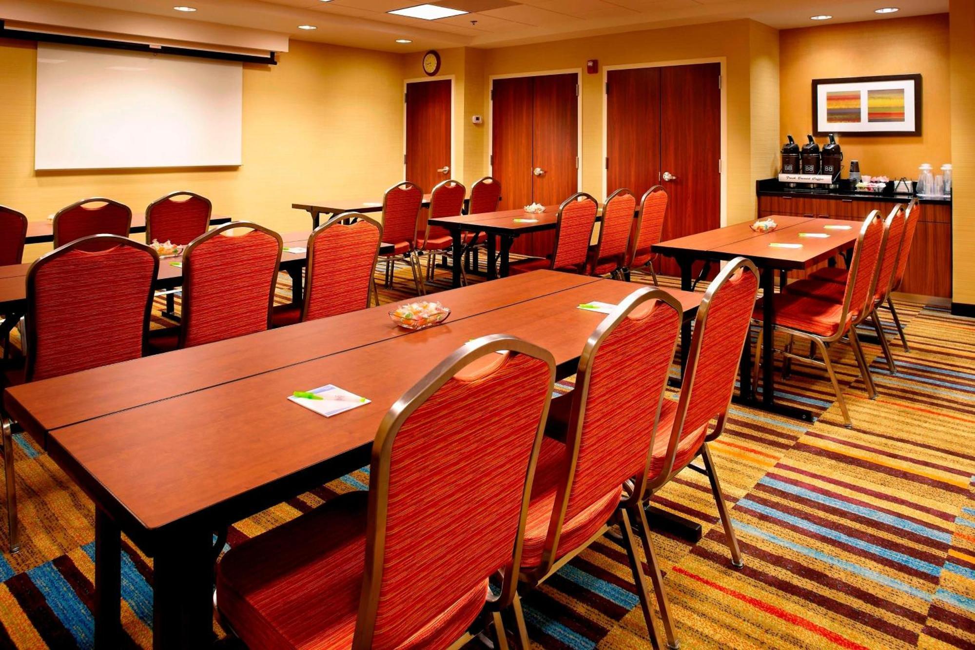 Fairfield Inn By Marriott East Rutherford Meadowlands Eksteriør billede